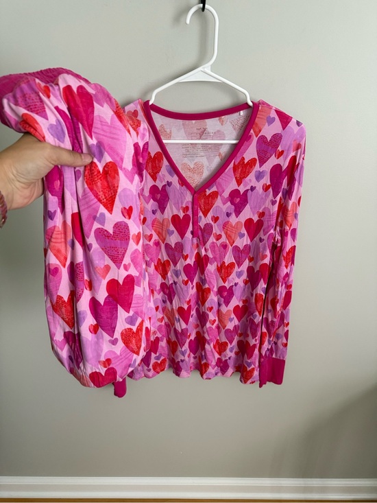 Little Sleepies Other - Little Sleepies Women's Medium Set Pink Hearts & Crafts Joggers and Long Sleeve